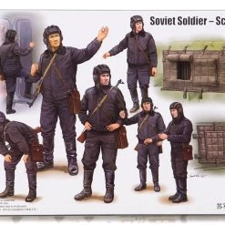 00434 | Trumpeter 1/35 Soviet Soldier Scud B Crew Scaled Plastic Model Kit