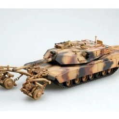 01535 | Trumpeter 1/35 U.S. M1A1/A2 Abrams (5 In 1) Tank Scaled Plastic Model Kit -Outlet Crafted Scale Store TRU 01535 58 1200x800 1