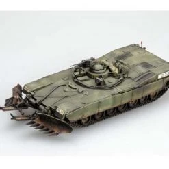 01535 | Trumpeter 1/35 U.S. M1A1/A2 Abrams (5 In 1) Tank Scaled Plastic Model Kit -Outlet Crafted Scale Store TRU 01535 63 1200x800 1