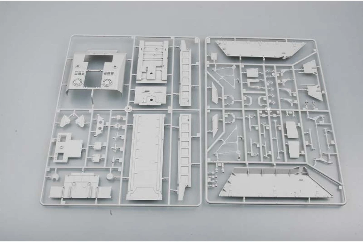 Trumpeter 01540 | Tamiya 1/35 German Geschutzwagen VI 21CM Msr 18 (sf) Self-Propelled Gun Scaled Plastic Model Kit 2 Trumpeter 01540 | Tamiya 1/35 German Geschutzwagen VI 21CM Msr 18 (sf) Self-Propelled Gun Scaled Plastic Model Kit - Image 2