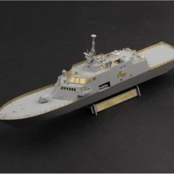 04549 | Trumpeter 1/350 USS Freedom LCS-1 Plastic Model Kit -Outlet Crafted Scale Store TRU 04549 04 1200x800 1