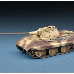 07123 | Trumpeter 1/72 German E-50 (50-75 Tons/Standardpanzer) Tank W/ 107mm Zis-6 Scaled Plastic Model Kit